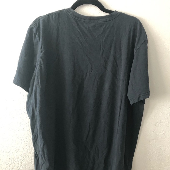 Men’s RVCA t-shirt - Picture 2 of 3